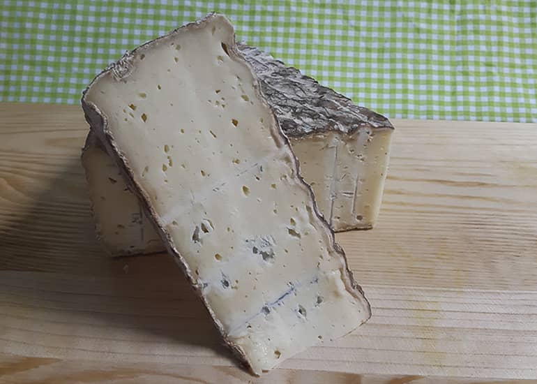 decouv-retz-produist-frais-et-locaux-chez-vous-en-un-cllic-les-fromages-de-la-ferme-du-pont-caillaud-bleu-du-marais