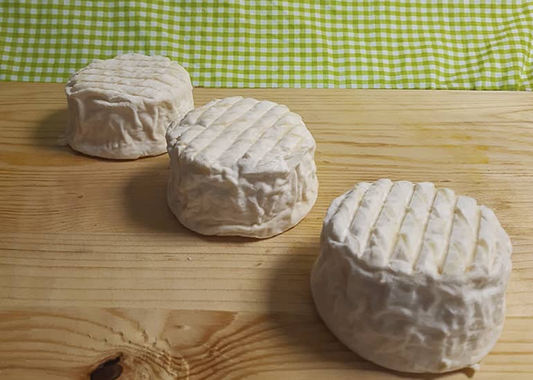 decouv-retz-produist-frais-et-locaux-chez-vous-en-un-cllic-les-fromages-de-la-ferme-du-pont-caillaud-le-pont-caillaud