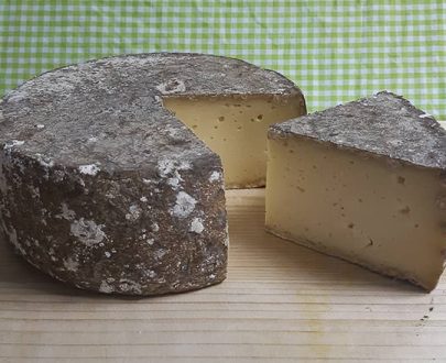 decouv-retz-produist-frais-et-locaux-chez-vous-en-un-cllic-les-fromages-de-la-ferme-du-pont-caillaud-la-tomme-du-marais