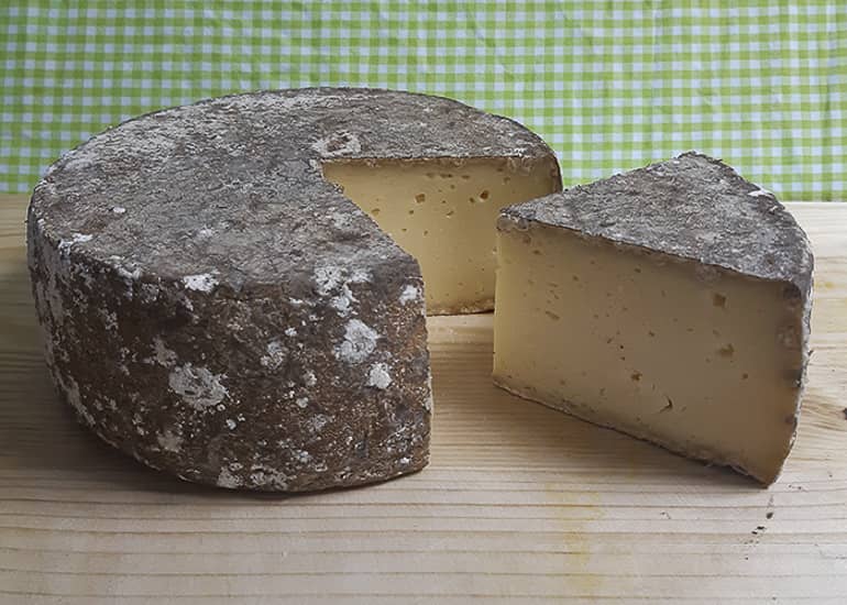 decouv-retz-produist-frais-et-locaux-chez-vous-en-un-cllic-les-fromages-de-la-ferme-du-pont-caillaud-la-tomme-du-marais